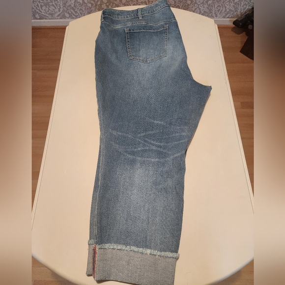 Torrid boyfriend crop jean - Picture 3 of 5